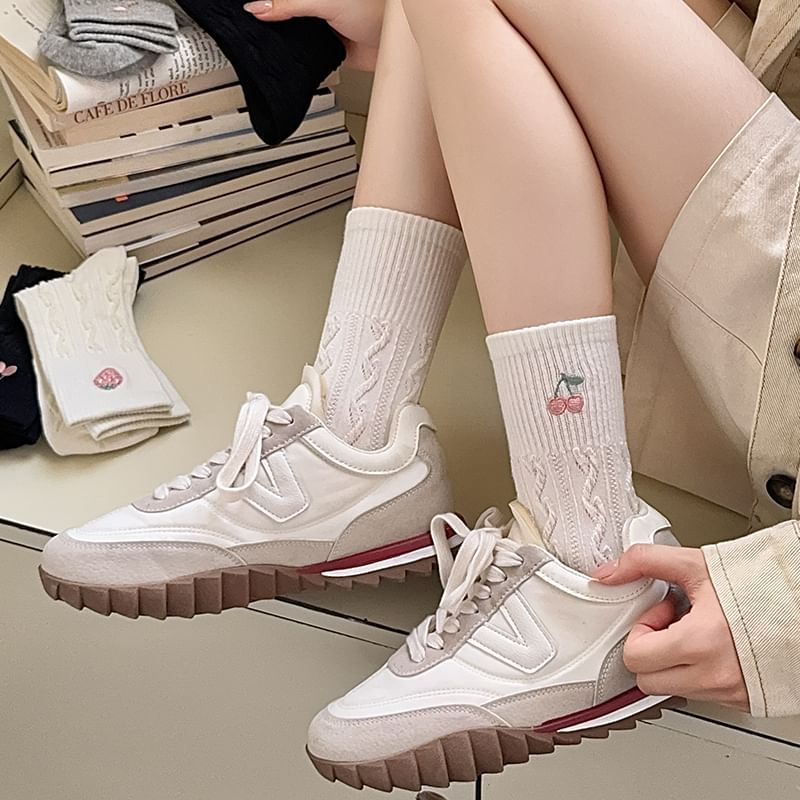 Embroidered Ribbed Socks SpreePicky