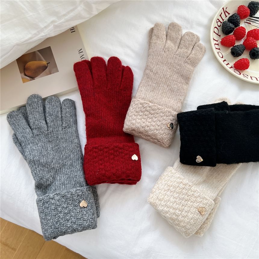 Metal Heart Touchscreen Knit Gloves SpreePicky