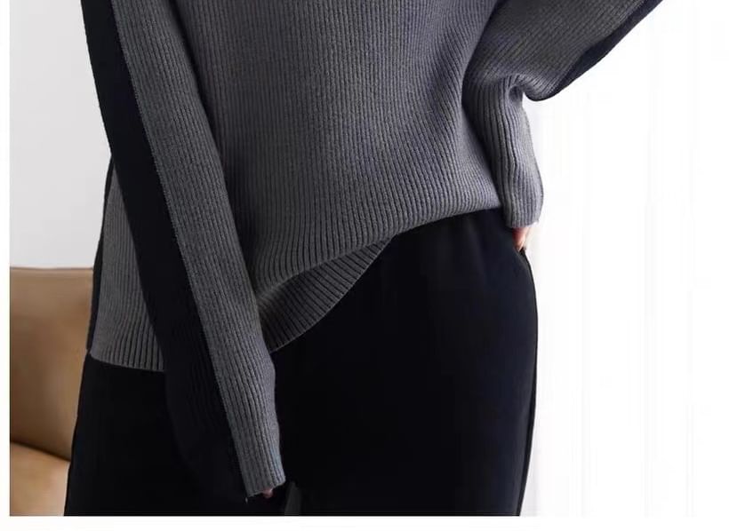 Turtleneck Colorblock Ribbed-Knit Sweater SpreePicky