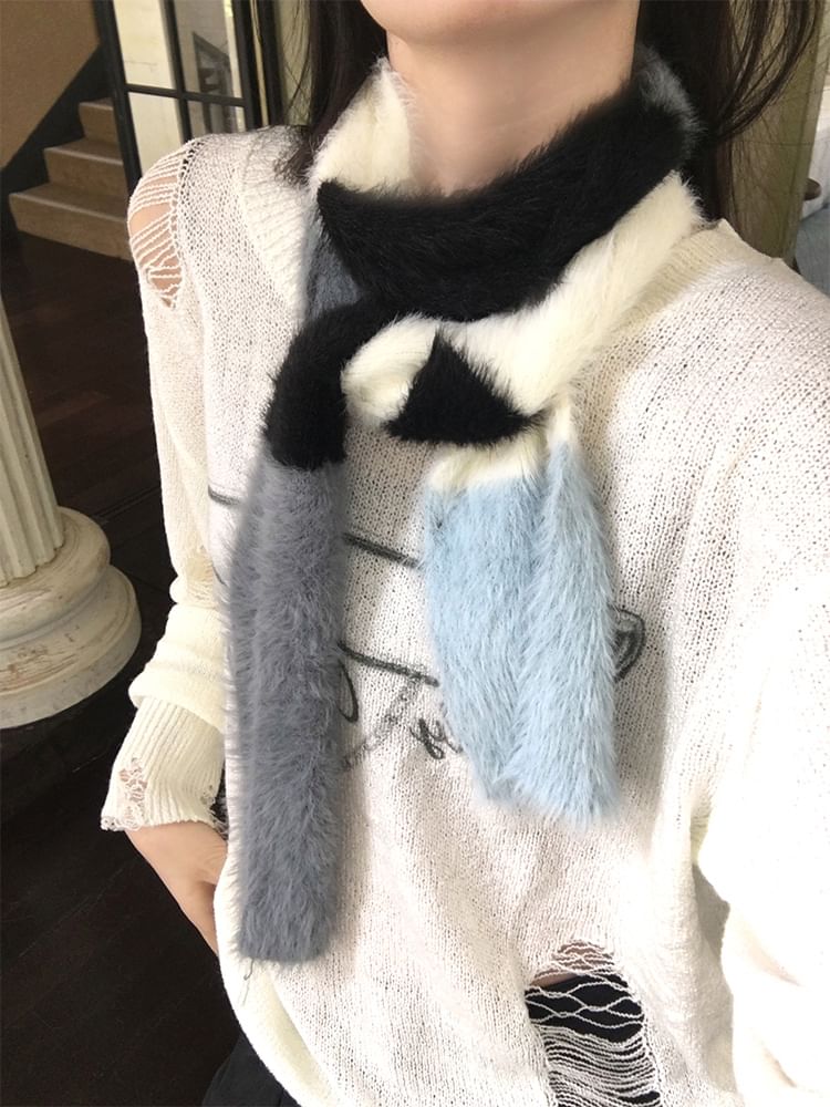 Fluffy Color Block Scarf SpreePicky