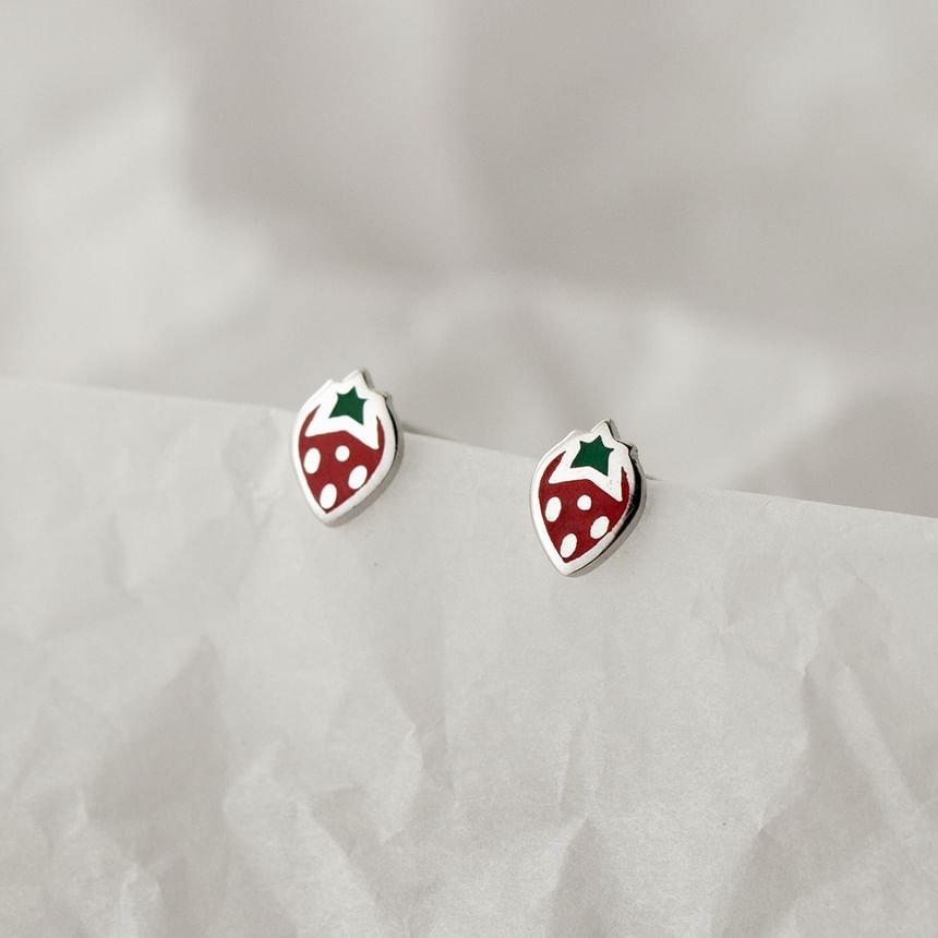 S925 Sterling Silver Strawberry Stud Earring SpreePicky