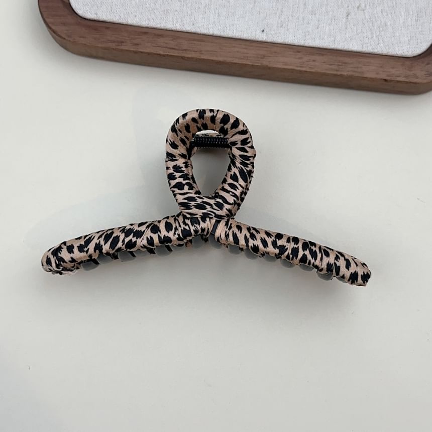 Leopard Print Hair Claw SpreePicky