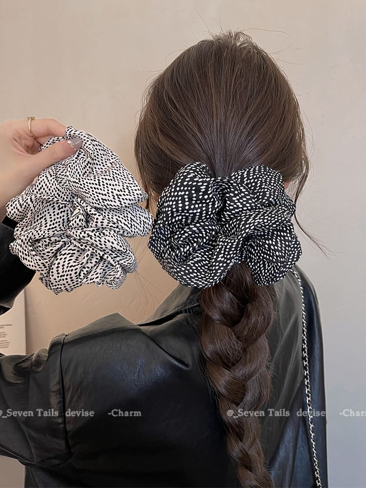 Dotted Fabric Scrunchie SpreePicky