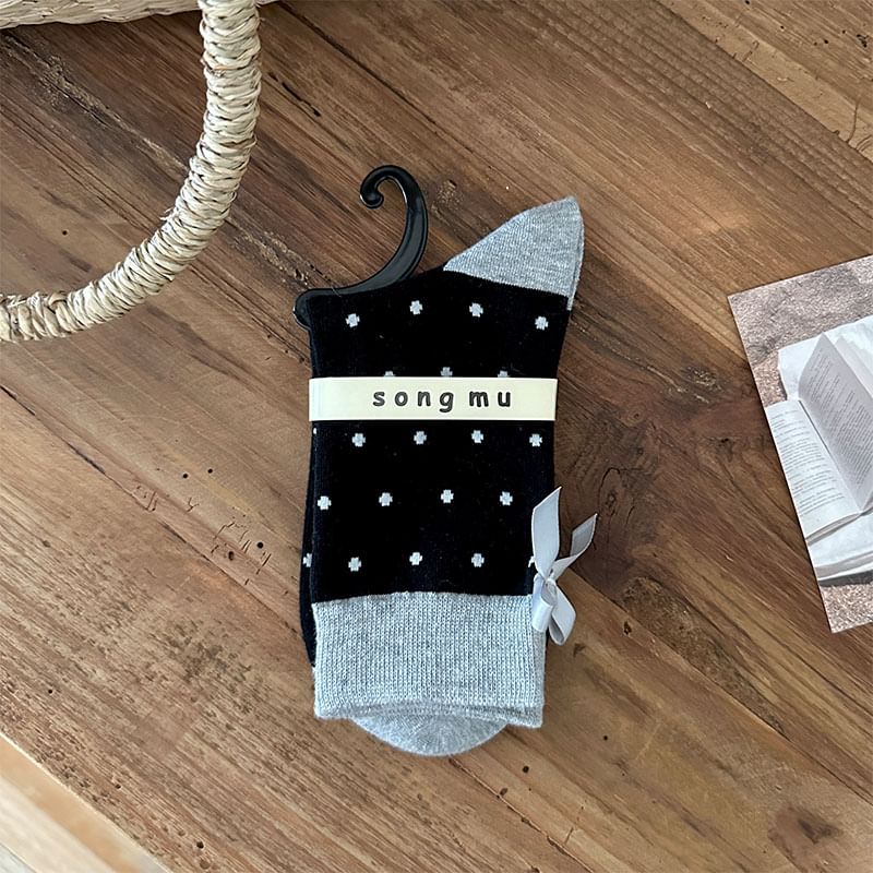 Dotted Contrast Trim Socks / Set SpreePicky