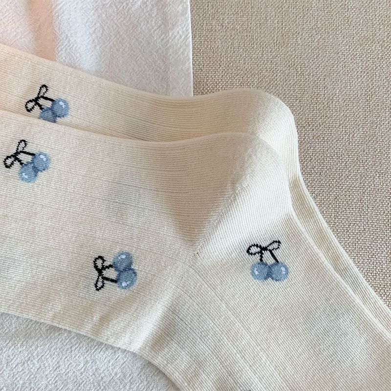 Heart Embroidery Crew Socks SpreePicky