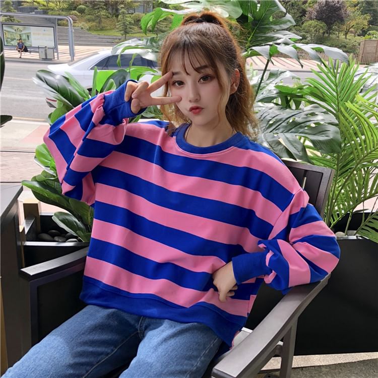 Round Neck Striped Slit Sweatshirt SpreePicky