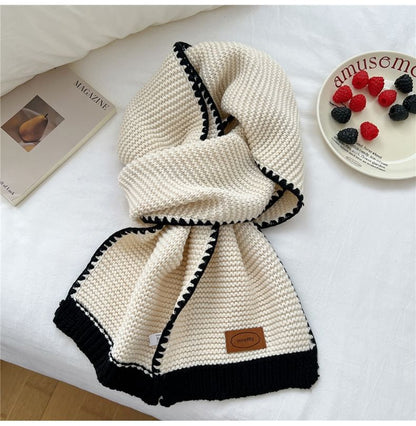 Two-Tone Knit Scarf SpreePicky