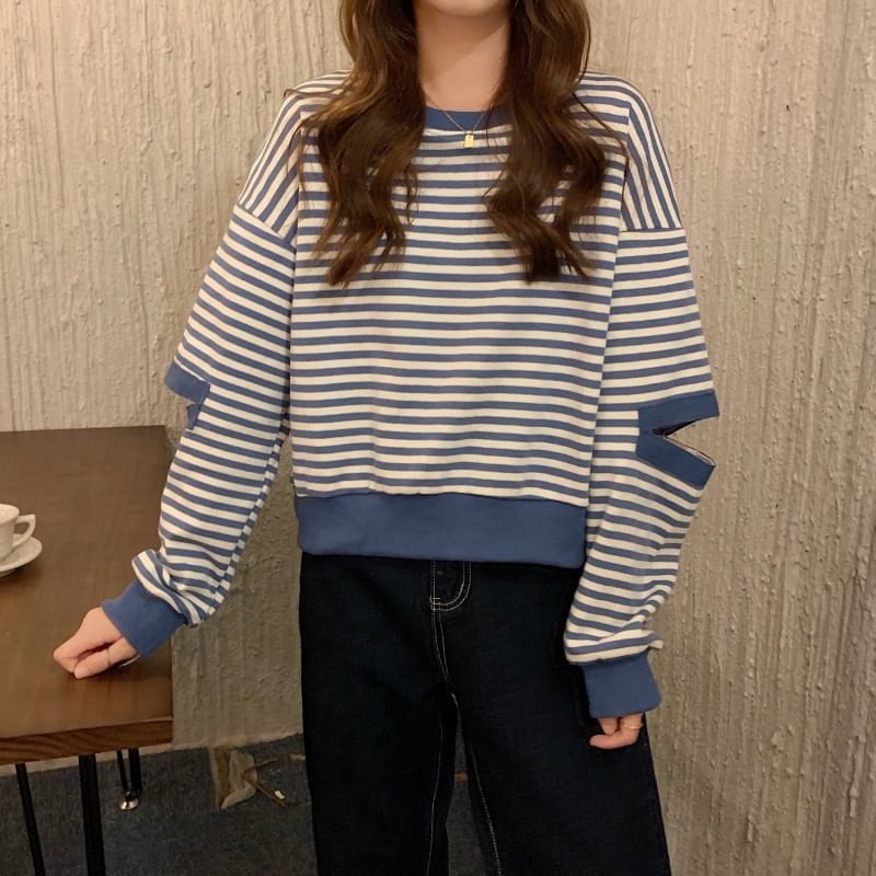 Crewneck Striped Cutout Pullover SpreePicky