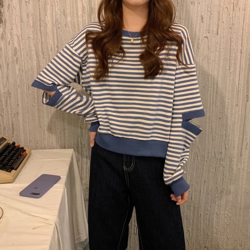 Crewneck Striped Cutout Pullover SpreePicky