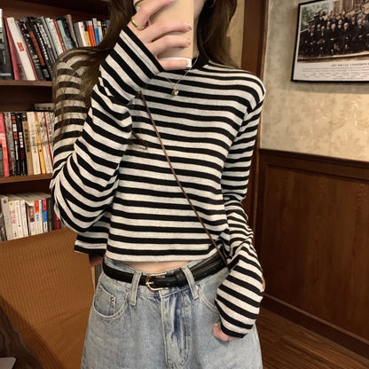 Long-Sleeve Crewneck Striped Tee SpreePicky