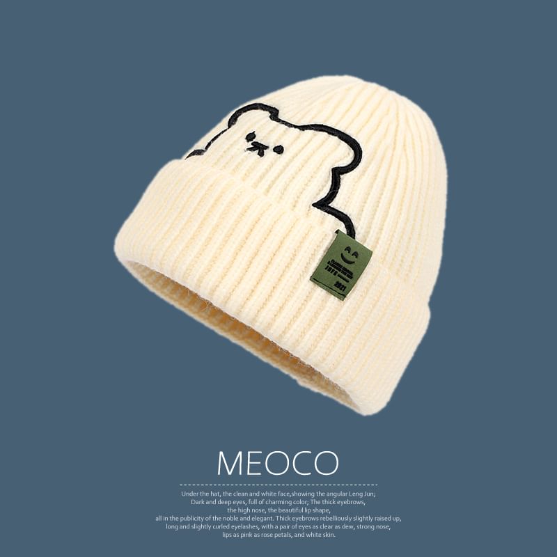 / Embroidered Bear Plain Beanie FashionChic