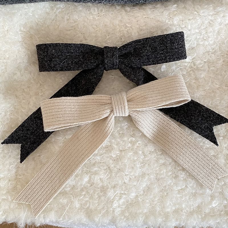 Plain Bow Knitted Hair Clip SpreePicky