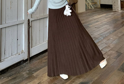 Long-Sleeve Cowl Neck Plain Tee / High Rise Accordion Pleated Maxi A-Line Skirt SpreePicky