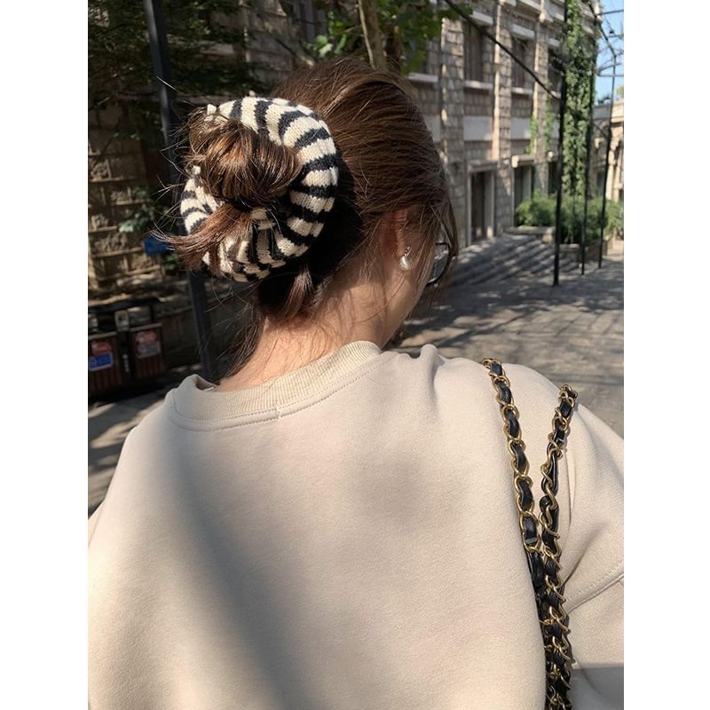 Striped Scrunchie / Hair Tie SpreePicky