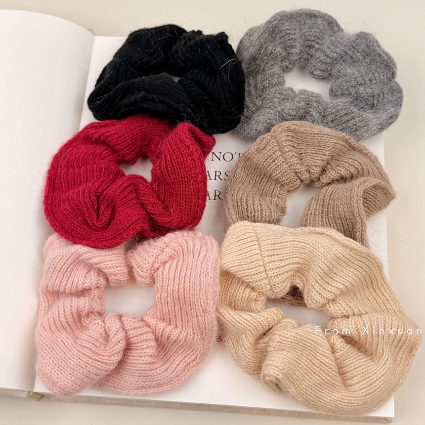 Plain Knitted Scrunchie SpreePicky