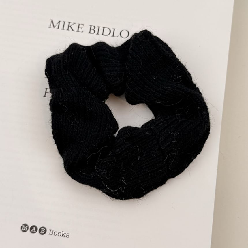 Plain Knitted Scrunchie SpreePicky