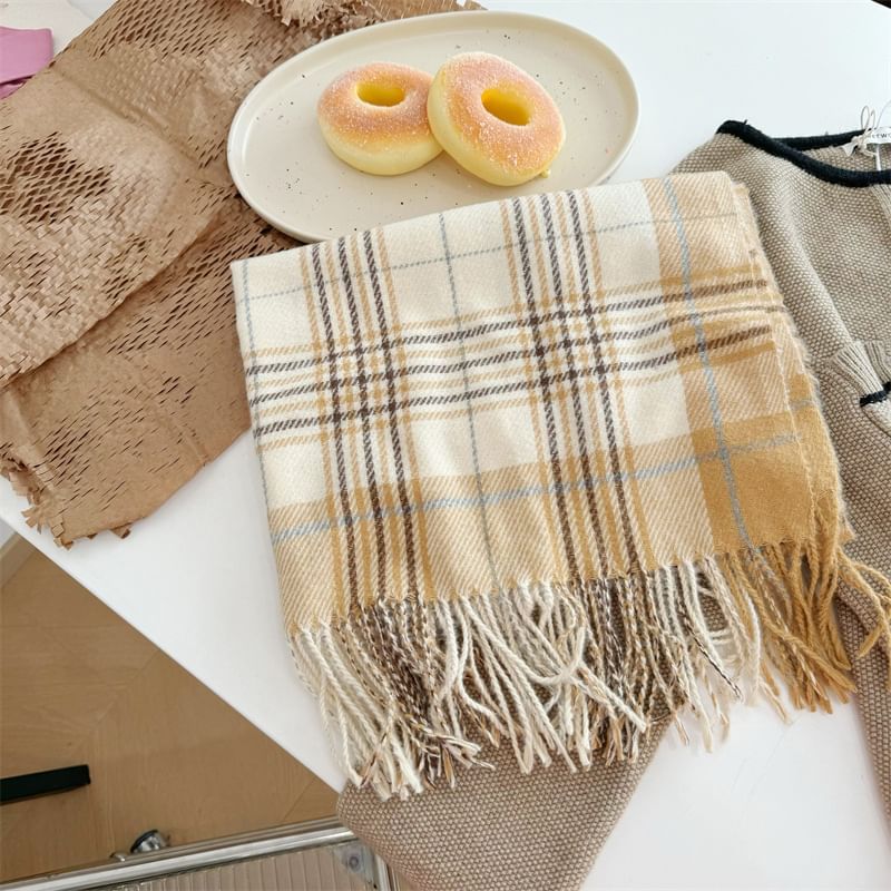 Plaid Fringed Scarf SpreePicky