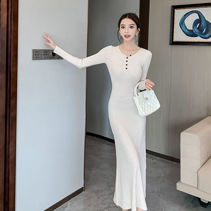 Long-Sleeve Crew Neck Plain Buttoned Maxi Sheath Dress SpreePicky