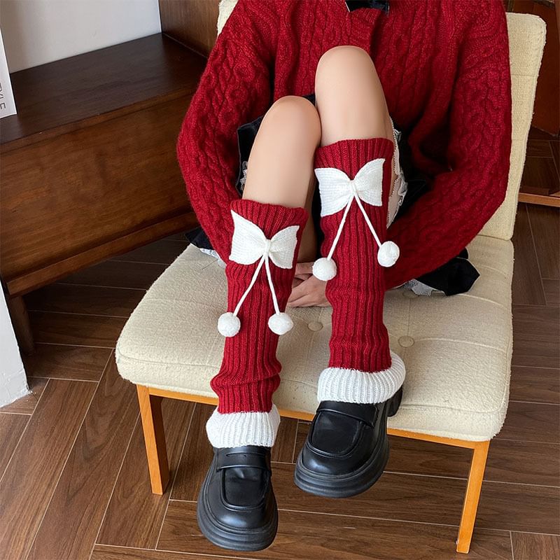 Two Tone Bow Pom Pom Ribbed Knit Leg Warmers SpreePicky