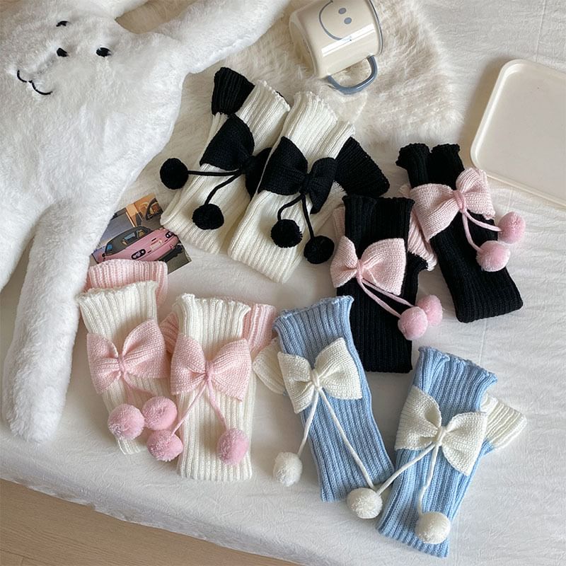 Two Tone Bow Pom Pom Ribbed Knit Leg Warmers SpreePicky