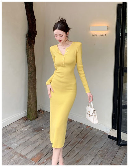 Long-Sleeve Henley Plain Ribbed Knit Midi Sheath Dress SpreePicky