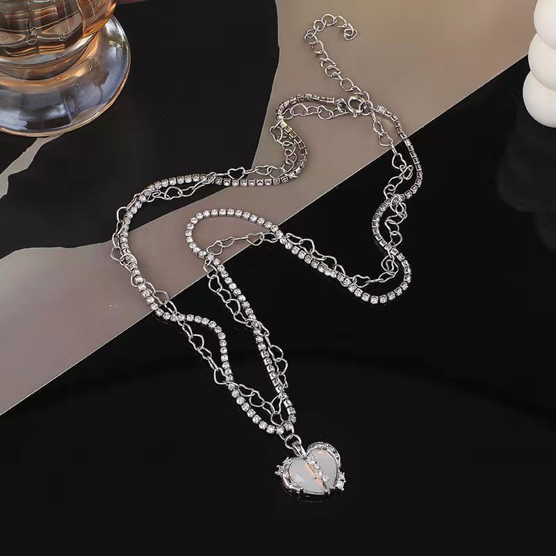 Heart Rhinestone Pendant Necklace / Drop Earring / Ring SpreePicky