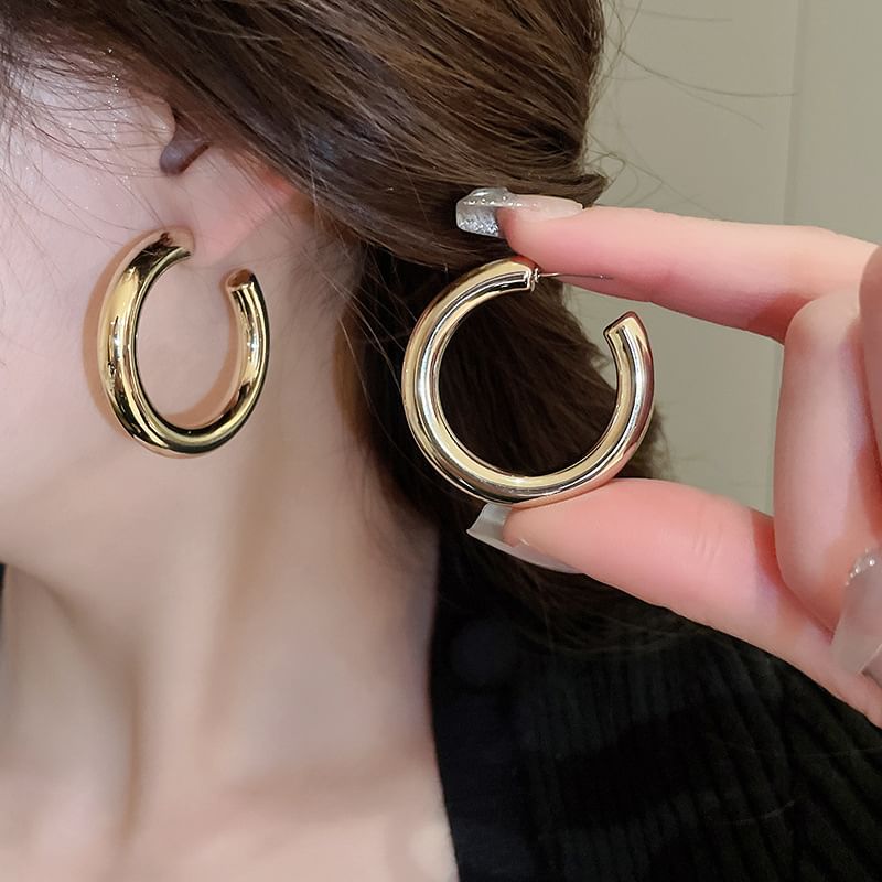 (Various Plain Hoop Designs) Alloy Earring FashionChic