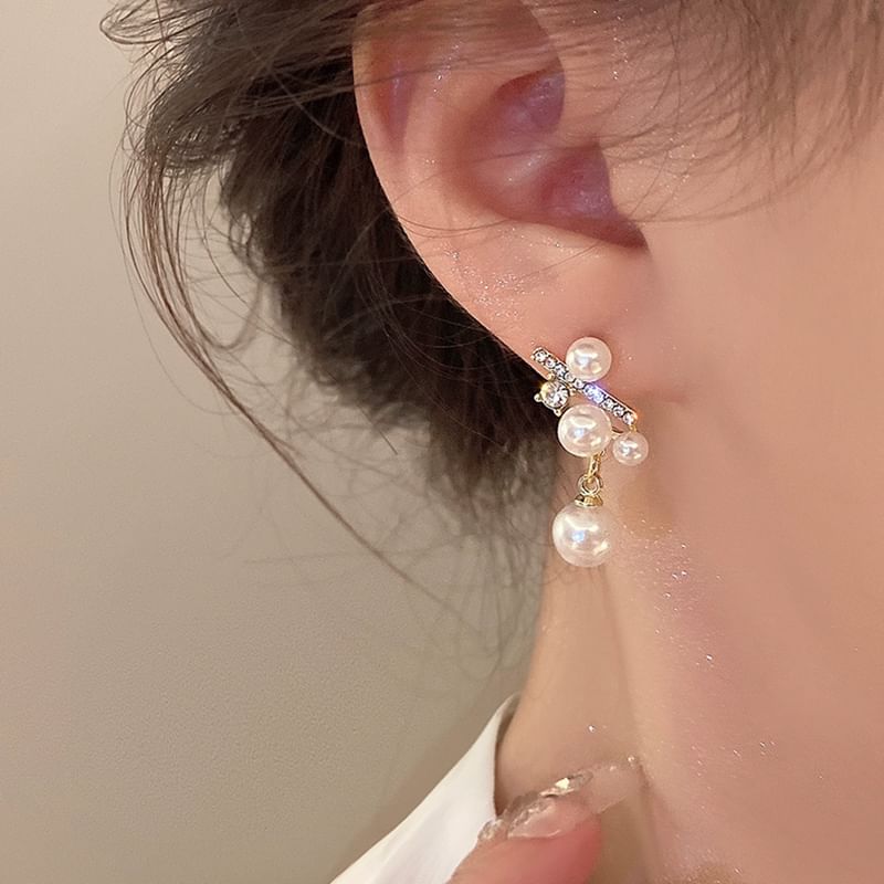 / Clip Faux On Pearl Earring Rhinestone Drop FashionChic