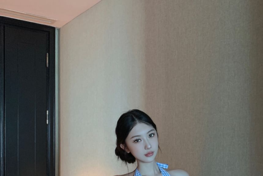 Waist Leg Low Gingham / Pants Wide Top Button-Up Halter V-Neck Crop FashionChic