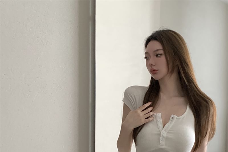 / Plain Neck T-Shirt Scoop Waist High Crop Short-Sleeve Trim Pants Hot Contrast FashionChic