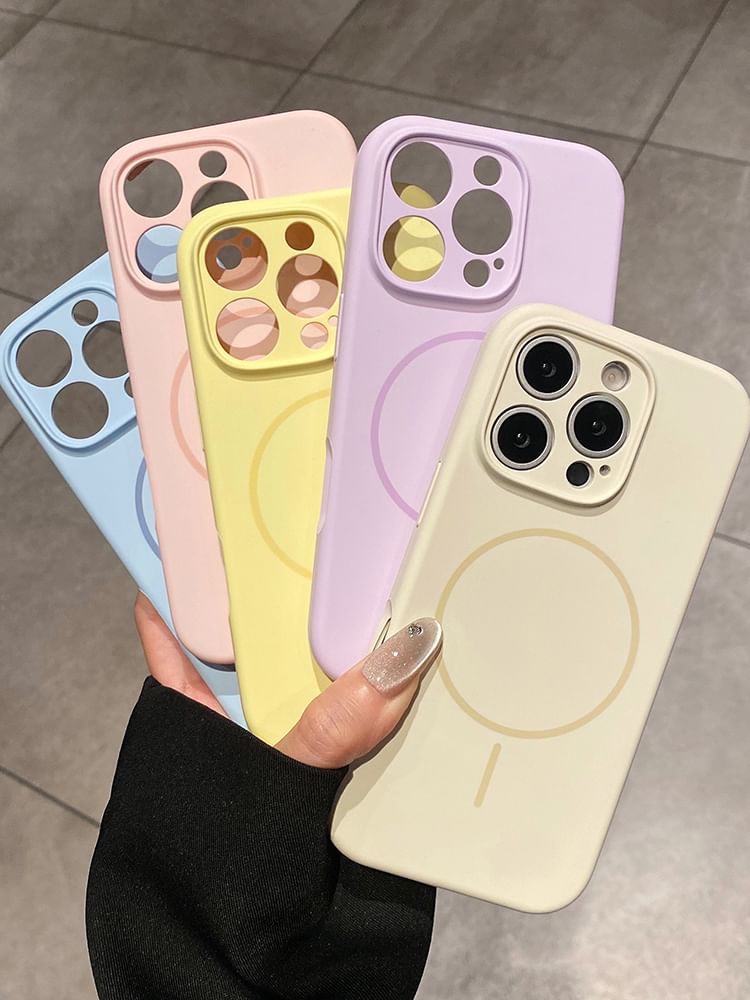 (Compatible Magnetic Phone Case with Plain MagSafe) FashionChic