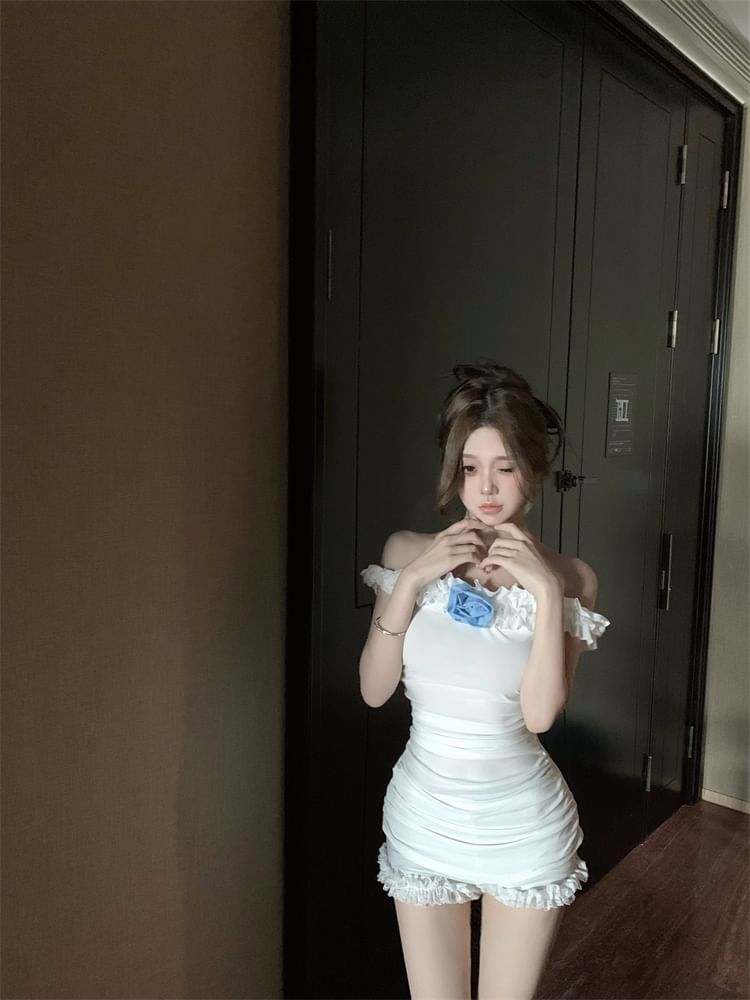 Waist / Lace Flower Off-Shoulder Detail Hot T-Shirt Pants Ruffle High Trim Plain FashionChic