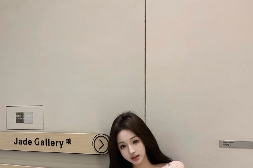 Bow Rhinestone Cami Glitter Top FashionChic