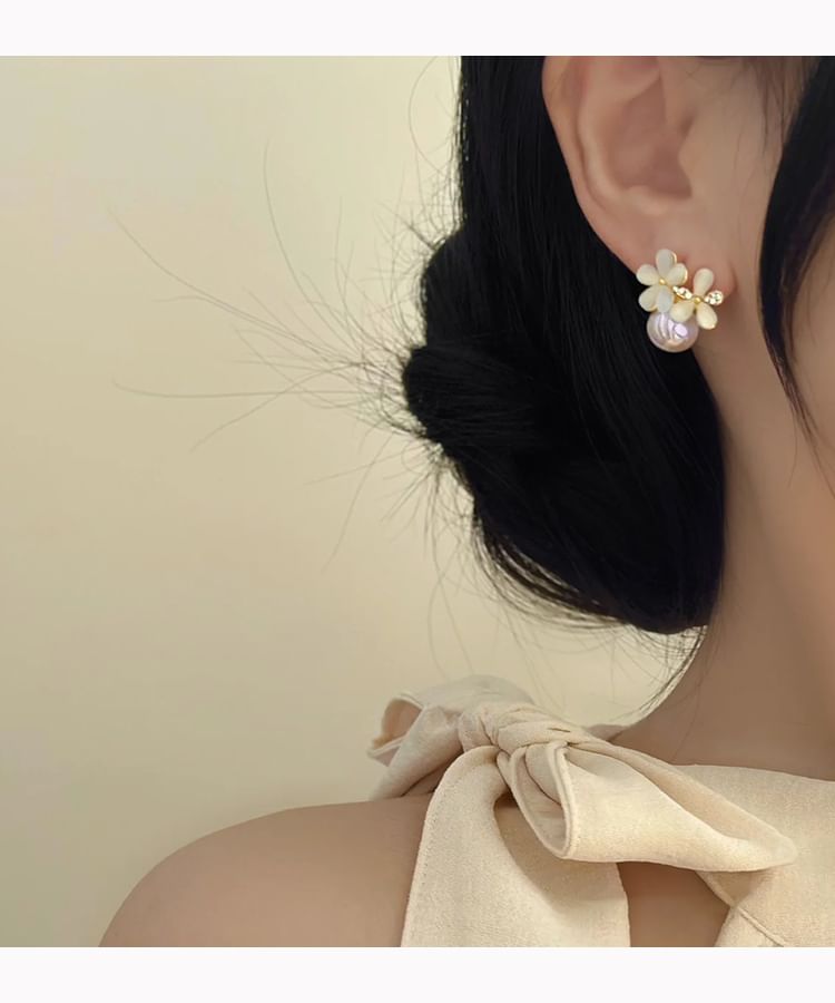 / Cuff Stone Faux (Various Earring Floral Designs) Stud Cat Pearl Ear Eye Alloy FashionChic