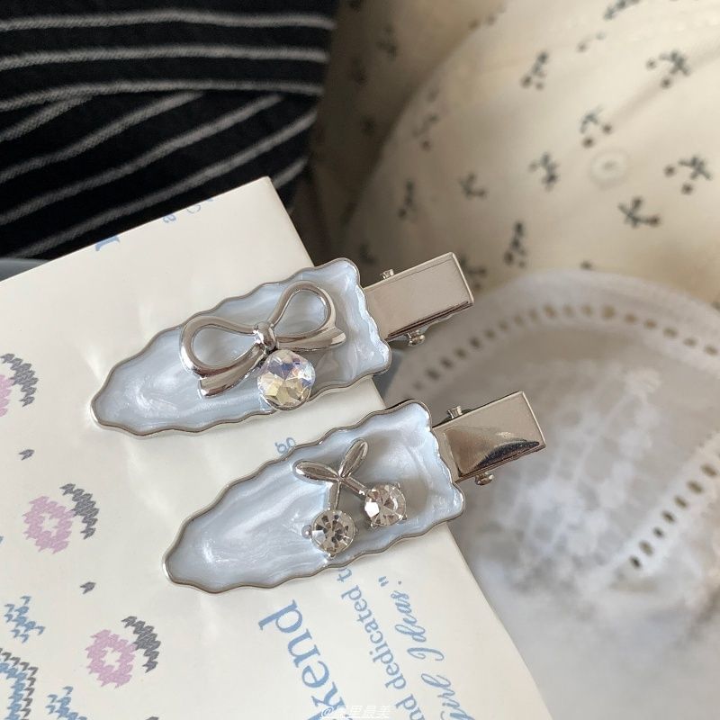 / Clip Bow Alloy Rhinestone Hair of Cherry Set 2: FashionChic