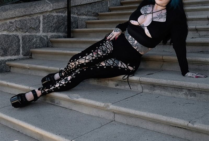 High Waist Plain Grommet Cutout Lace-Up Skinny Pants FashionChic