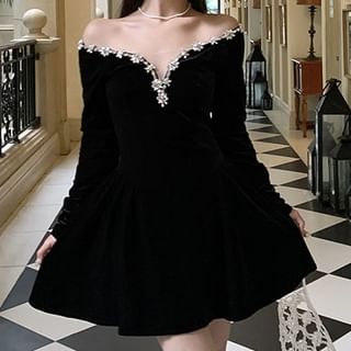 Long-Sleeve Off Shoulder Plain Rhinestone Velvet Mini A-Line Cocktail Dress mySite