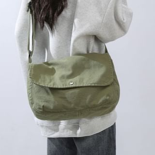 Plain Messenger Bag mySite