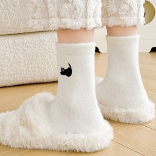 Cat Embroidered Fleece Short Socks / Set SpreePicky