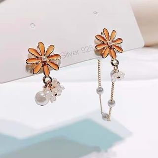 Floral Faux Pearl Asymmetrical Alloy Dangle Earring SpreePicky