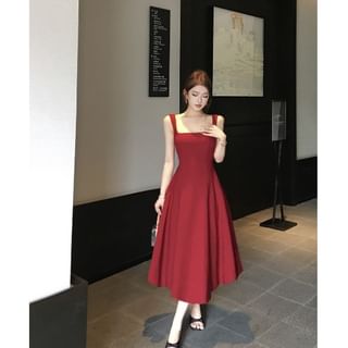 Sleeveless Square Neck Plain A-Line Midi Dress SpreePicky