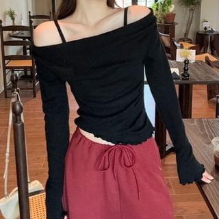 Mock Two-Piece Long-Sleeve Cold Shoulder Plain Knit Top SpreePicky