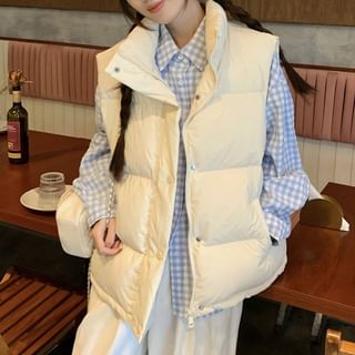 Stand Collar Plain Zip Puffer Vest / Long Sleeve Collared Plaid Shirt SpreePicky