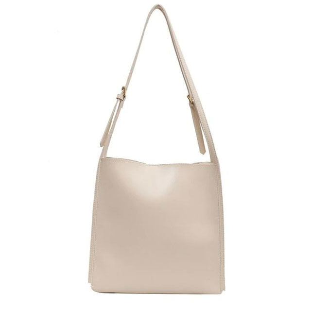 Elegant Leather Tote Bag SpreePicky