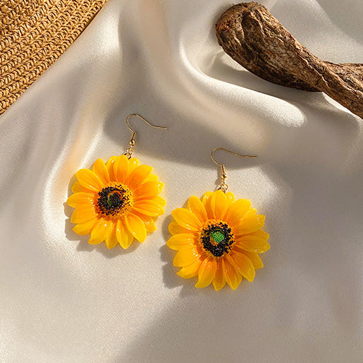 Sunflowers Earrings Boogzel Clothing