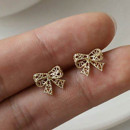 Sterling Silver Ribbon Stud Earring SpreePicky