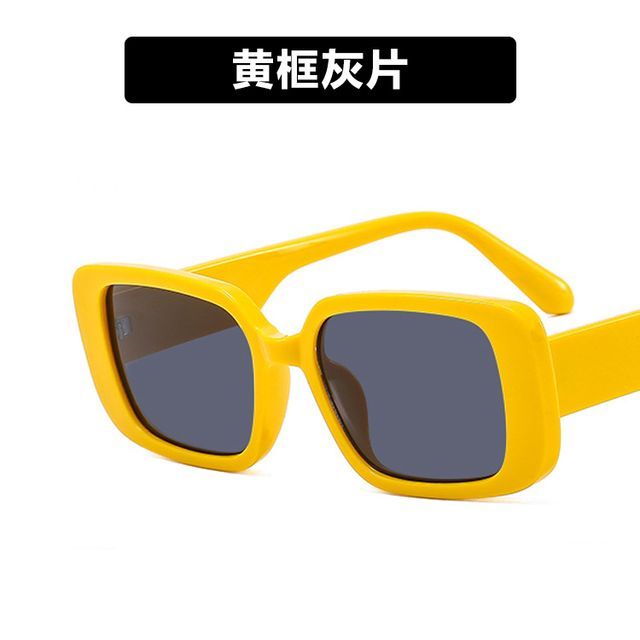 Retro Rectangle Sunglasses SpreePicky