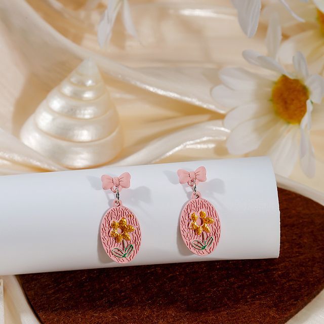 Flower Stud Earring / Drop Earring SpreePicky