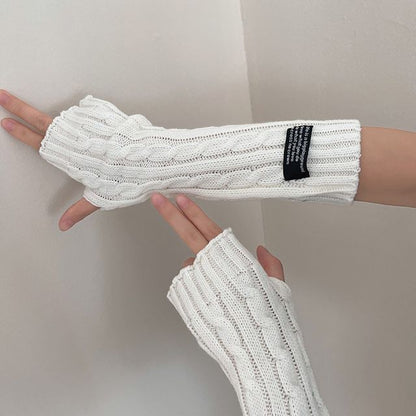 Lettering Knit Gloves SpreePicky