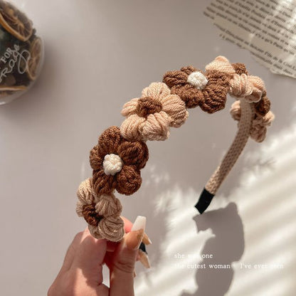 Floral Yarn Hair Clamp / Hair Clip / Headband SpreePicky